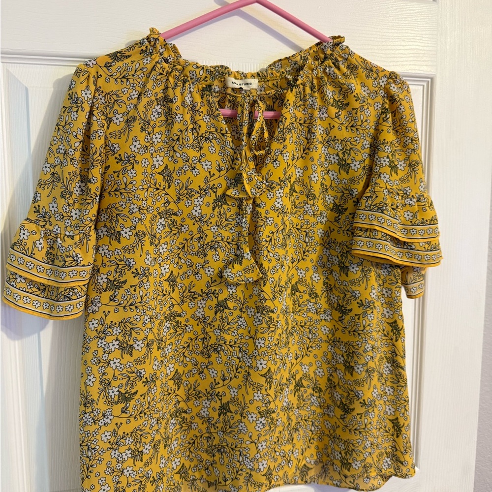 Max Studio Gold Tie Front 3/4 Sleeve Blouse